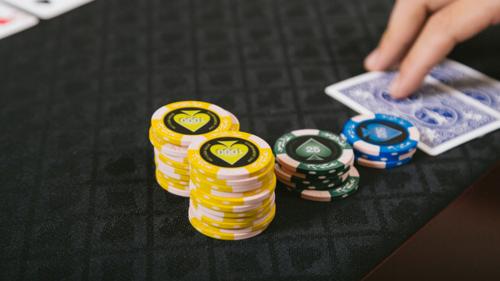 ポーカーの豆知識：勝つための戦略とテクニック