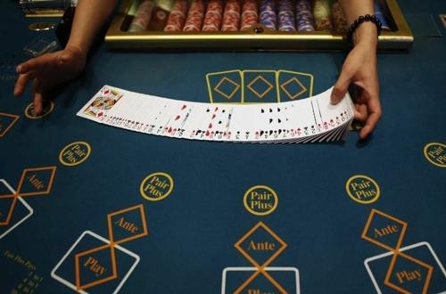 国会ポーカーの魅力と戦略を探る